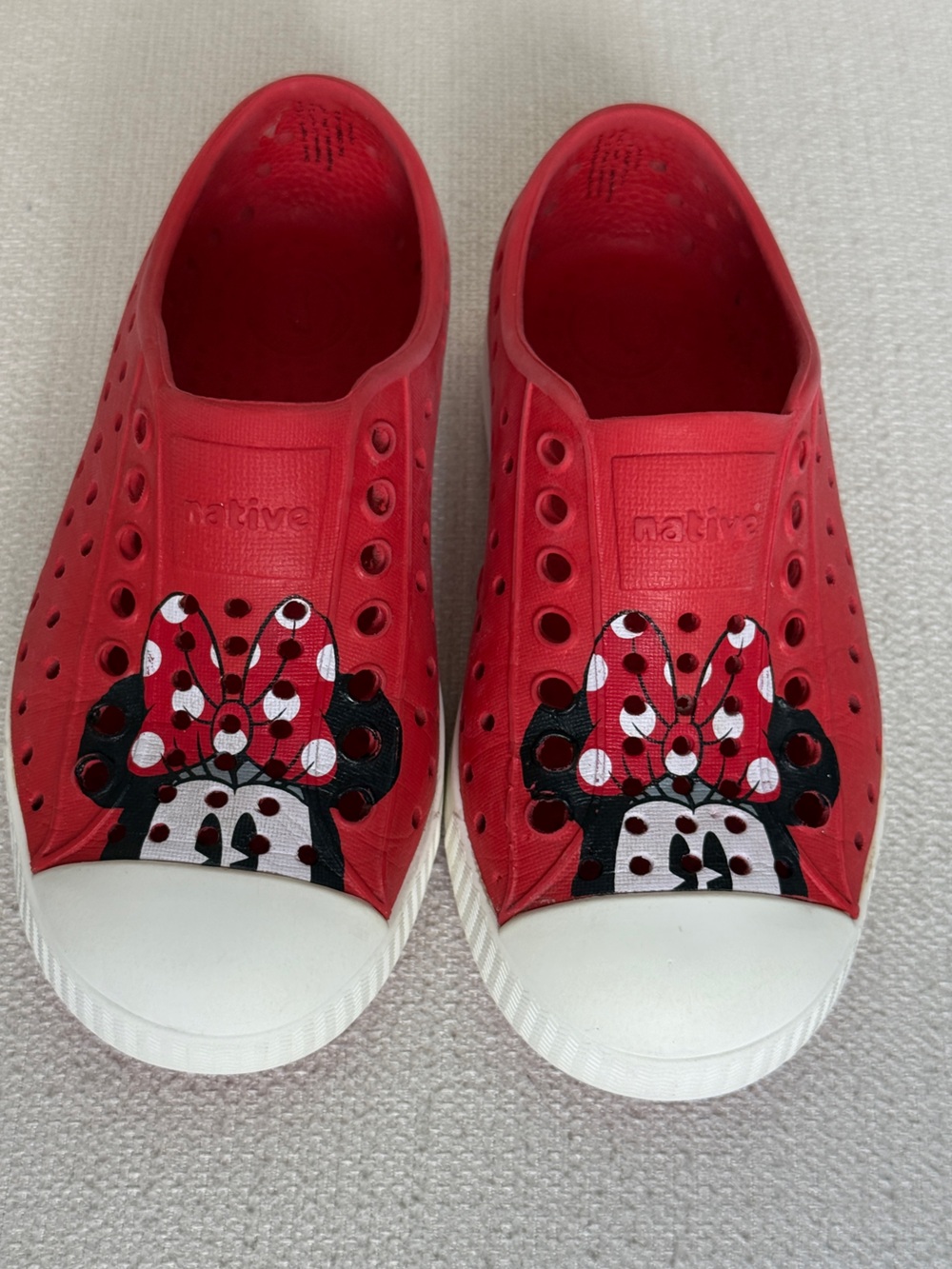 Native Jefferson Kids Red Disney official Minnie Mouse Water Shoes sneakers